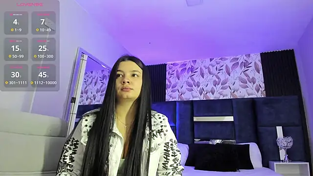 ValeriaOrtega online show from September 21, 2025, 12:07 pm