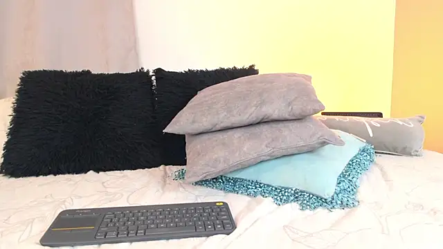 miss hellen2 online show from January 29, 2025, 3:15 pm