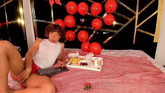 Snapshot of DanteAndKyle chatting on February 16, 2025, 11:16 pm DanteAndKyle online show from February 16, 2025, 11:16 pm