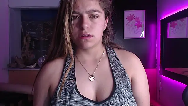 Kitten Cam online show from October 4, 2025, 6:22 am