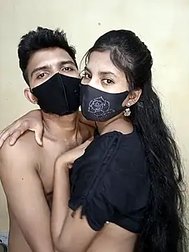 Snapshot of Hot_couple_1 chatting on September 17, 2025, 5:36 pm Hot couple 1 online show from September 17, 2025, 5:36 pm