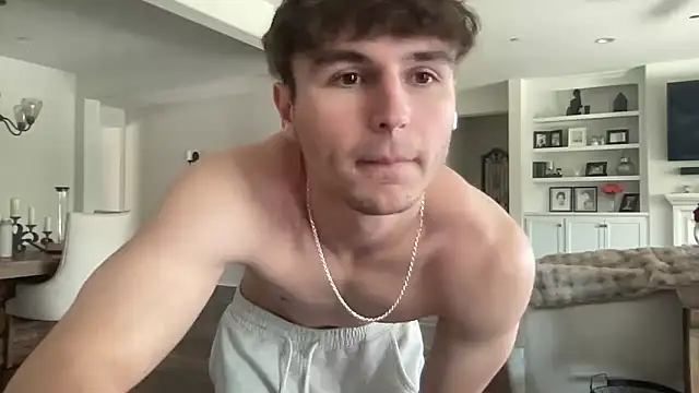 ryan 28747 online show from April 17, 2026, 9:07 pm