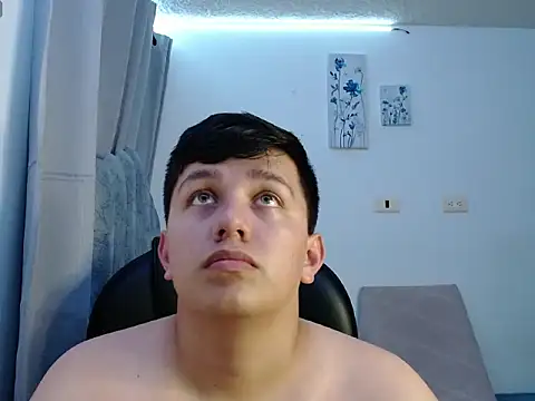 Alan red online show from December 17, 2025, 11:33 pm