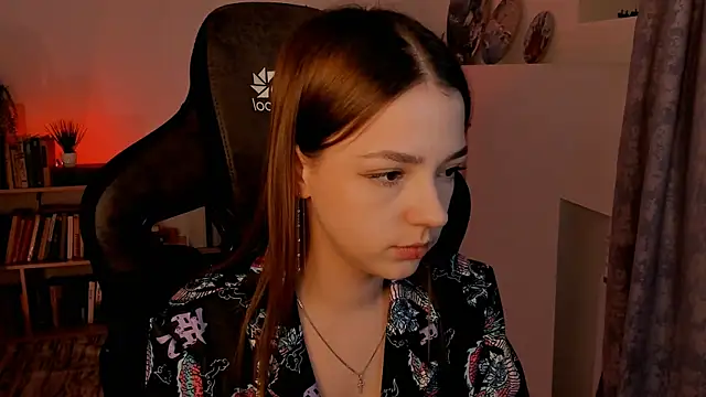 PamBeesly online show from January 25, 2025, 11:55 am