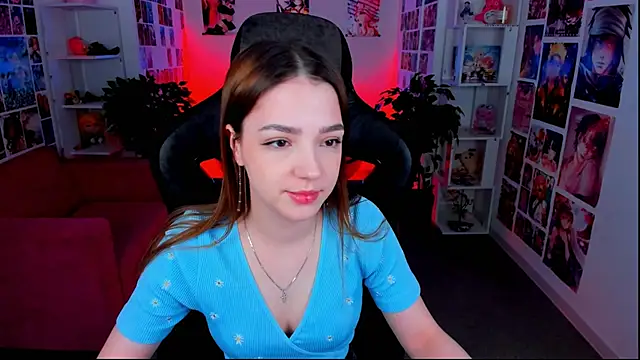 PamBeesly online show from February 5, 2025, 8:11 am