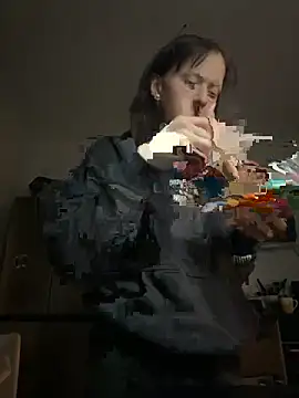 Ciara2004 online show from November 27, 2025, 6:04 am