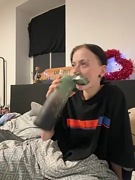 Ciara2004 online show from February 25, 2026, 1:48 am