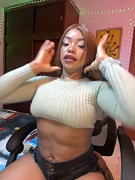 SaraYedid17 online show from November 4, 2025, 3:38 am