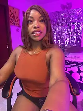 SaraYedid17 online show from April 1, 2026, 11:33 am