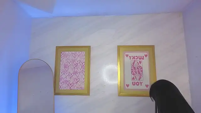 Paulette v online show from March 17, 2026, 1:03 pm