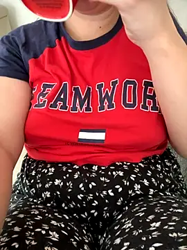 haskadin online show from October 13, 2025, 9:09 am