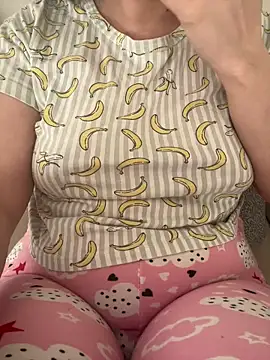 Snapshot of haskadin chatting on February 20, 2026, 9:00 am haskadin online show from February 20, 2026, 9:00 am