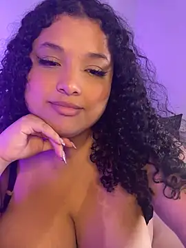 Snapshot of lexycast chatting on March 6, 2025, 9:03 am lexycast online show from March 6, 2025, 9:03 am