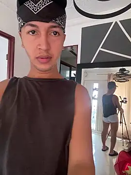 Snapshot of Diegosavage3 chatting on December 21, 2025, 4:58 pm Diegosavage3 online show from December 21, 2025, 4:58 pm