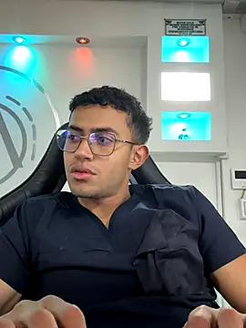 Thonny-becker online show from October 24, 2025, 12:30 am