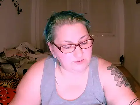 mayamayx online show from January 14, 2026, 8:47 pm