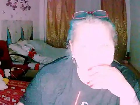 mayamayx online show from May 1, 2026, 7:29 pm