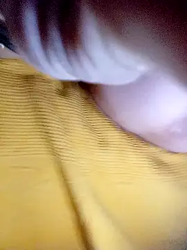 Snapshot of edubig23cm chatting on November 20, 2025, 10:48 am edubig23cm online show from November 20, 2025, 10:48 am