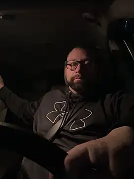 Snapshot of Dadbod4you chatting on March 9, 2025, 11:58 am Dadbod4you online show from March 9, 2025, 11:58 am