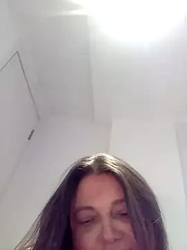 HotHornyEmmaX online show from February 1, 2025, 3:50 pm