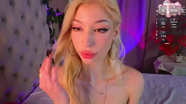 Snapshot of SallyCha chatting on May 24, 2026, 7:13 am SallyCha online show from May 24, 2026, 7:13 am