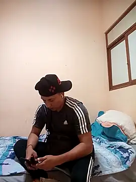 LuisMex1998 online show from February 21, 2026, 2:12 am