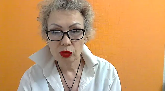 NessyJenixs online show from March 17, 2025, 7:26 pm