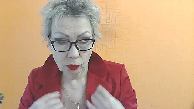 NessyJenixs online show from January 14, 2026, 6:52 am