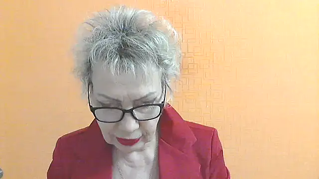 NessyJenixs online show from February 16, 2026, 2:46 pm