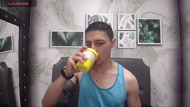 Frank Millers online show from February 1, 2025, 12:26 pm