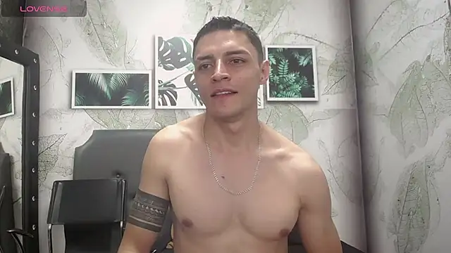 Frank Millers online show from February 19, 2025, 1:51 am