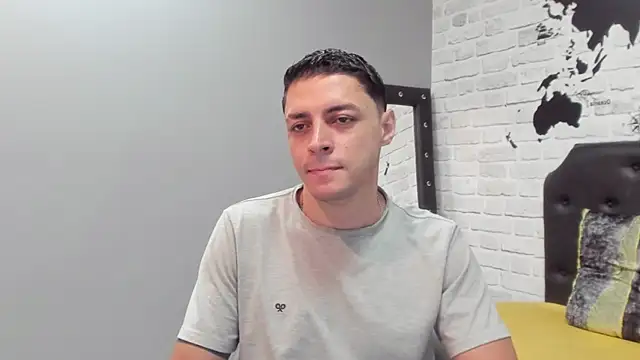 Frank Millers online show from November 14, 2025, 7:56 pm