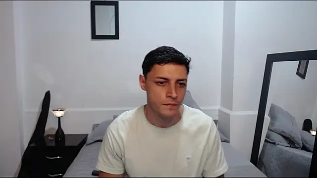Frank Millers online show from May 10, 2026, 12:38 am