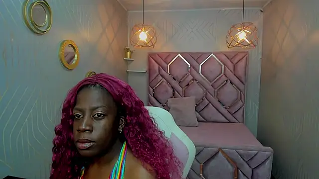 nefertiti ebony online show from February 22, 2025, 4:18 am