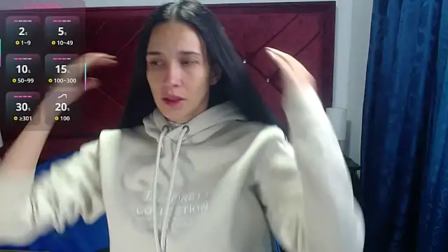 victoria adams07 online show from April 2, 2026, 1:53 pm