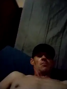 Snapshot of brennaboy chatting on March 12, 2026, 4:18 am brennaboy online show from March 12, 2026, 4:18 am