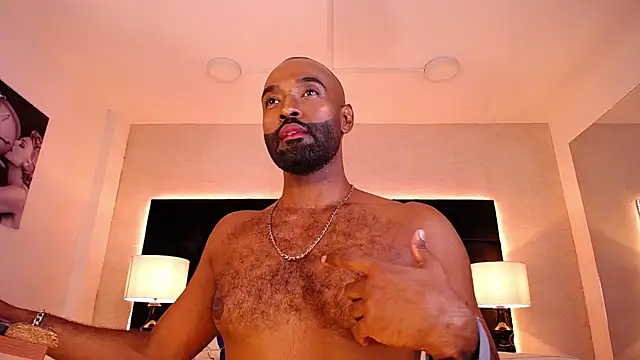 Simon Basset online show from February 20, 2025, 9:09 pm