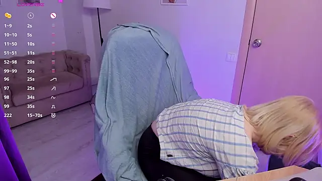 Snapshot of Manic_pixie_ chatting on March 6, 2025, 3:35 pm Manic pixie online show from March 6, 2025, 3:35 pm