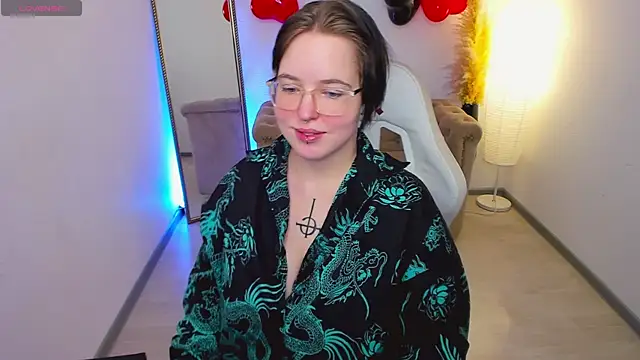 Snapshot of Manic_pixie_ chatting on February 12, 2026, 3:29 pm Manic pixie online show from February 12, 2026, 3:29 pm