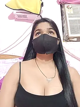 Simran-001 online show from October 3, 2025, 7:11 pm