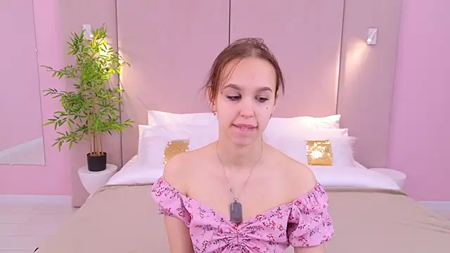 SandraTucker online show from February 23, 2025, 3:02 am