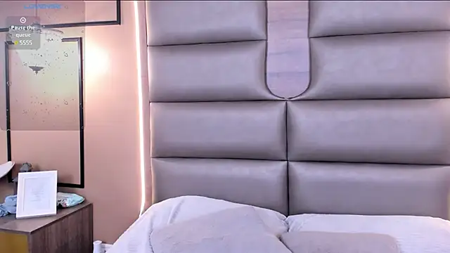 CAYLINCOLLINS online show from March 8, 2025, 7:16 am