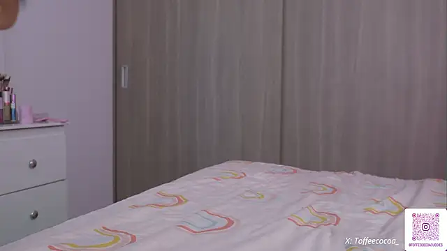 sophi lii online show from October 2, 2025, 5:31 pm