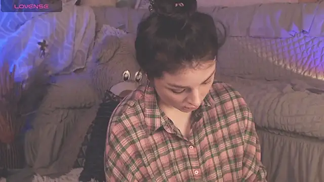 BritneyBarker online show from March 21, 2025, 1:02 am