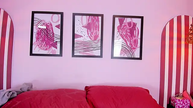 Lannajansen online show from October 1, 2025, 6:14 pm