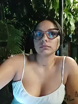 ruby  00 online show from January 26, 2025, 3:17 am