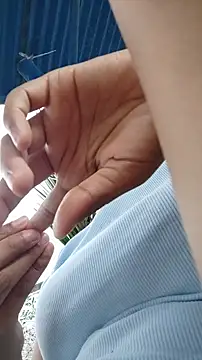 ruby  00 online show from February 4, 2025, 7:22 pm