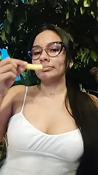 ruby  00 online show from February 19, 2025, 11:25 pm