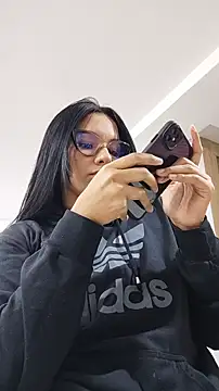 ruby  00 online show from March 6, 2025, 2:51 am