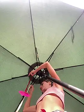 Snapshot of White_Lu chatting on February 12, 2026, 2:17 am White Lu online show from February 12, 2026, 2:17 am